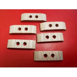 Guzik drewniany płaski ścięte boki